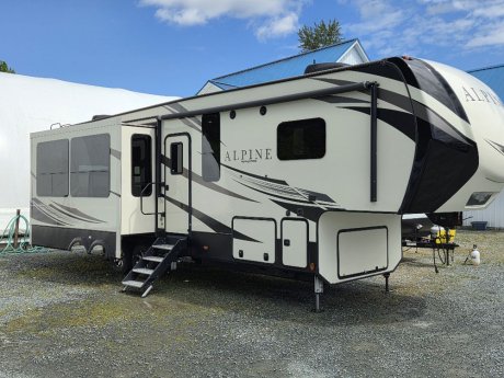 2019 Keystone ALPINE 3400rs 