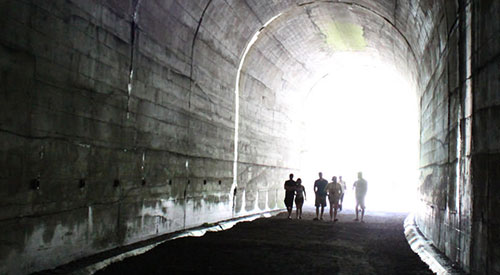 Othello Tunnels