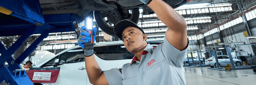 Featured Image toyota service technicians