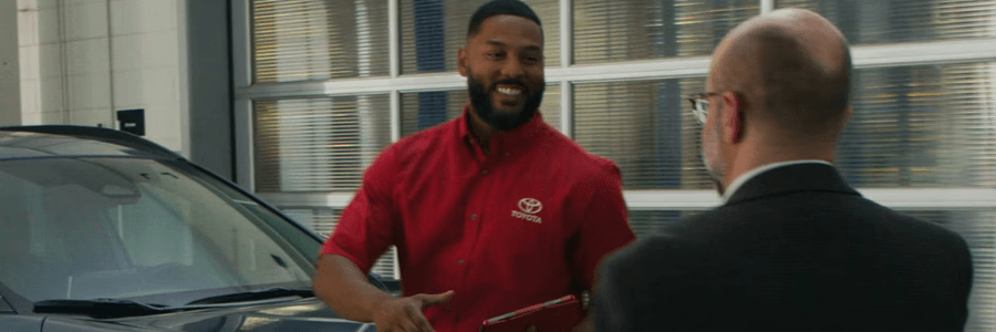 Featured Image toyota dealership sales representative