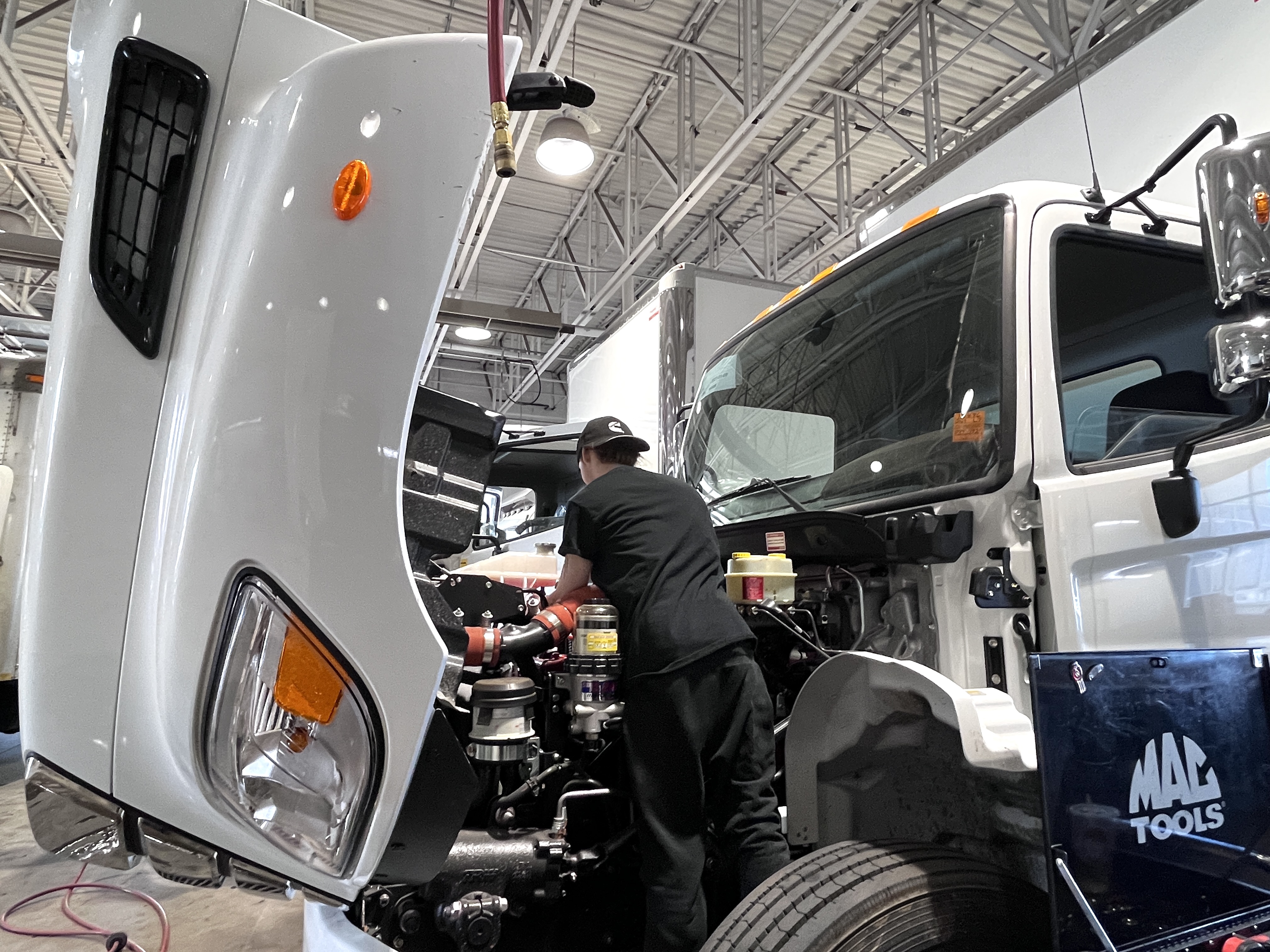 Toronto-Hino-Maintenance