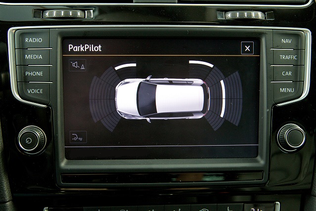 Digital screen with car image
