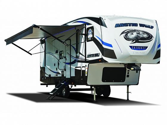 a new 2019 Arctic Wolf RV sits open at South Thomson RV