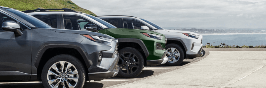 Featured Image three-toyota-suvs-lined-up