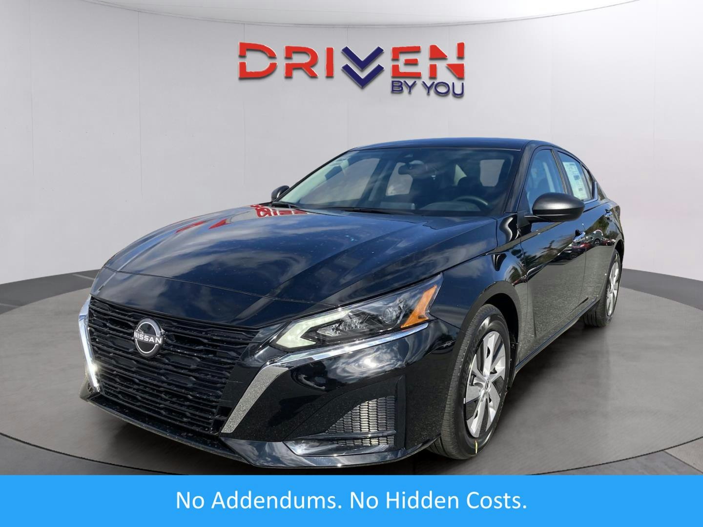 2025 Nissan Altima S (MN43944) Main Image