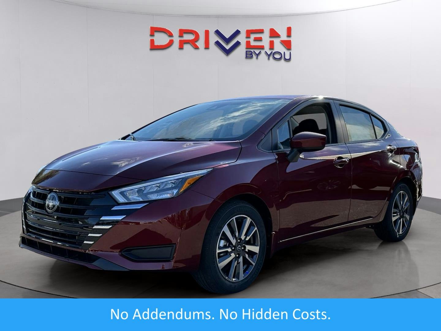 2025 Nissan Versa SV (MN21631) Main Image