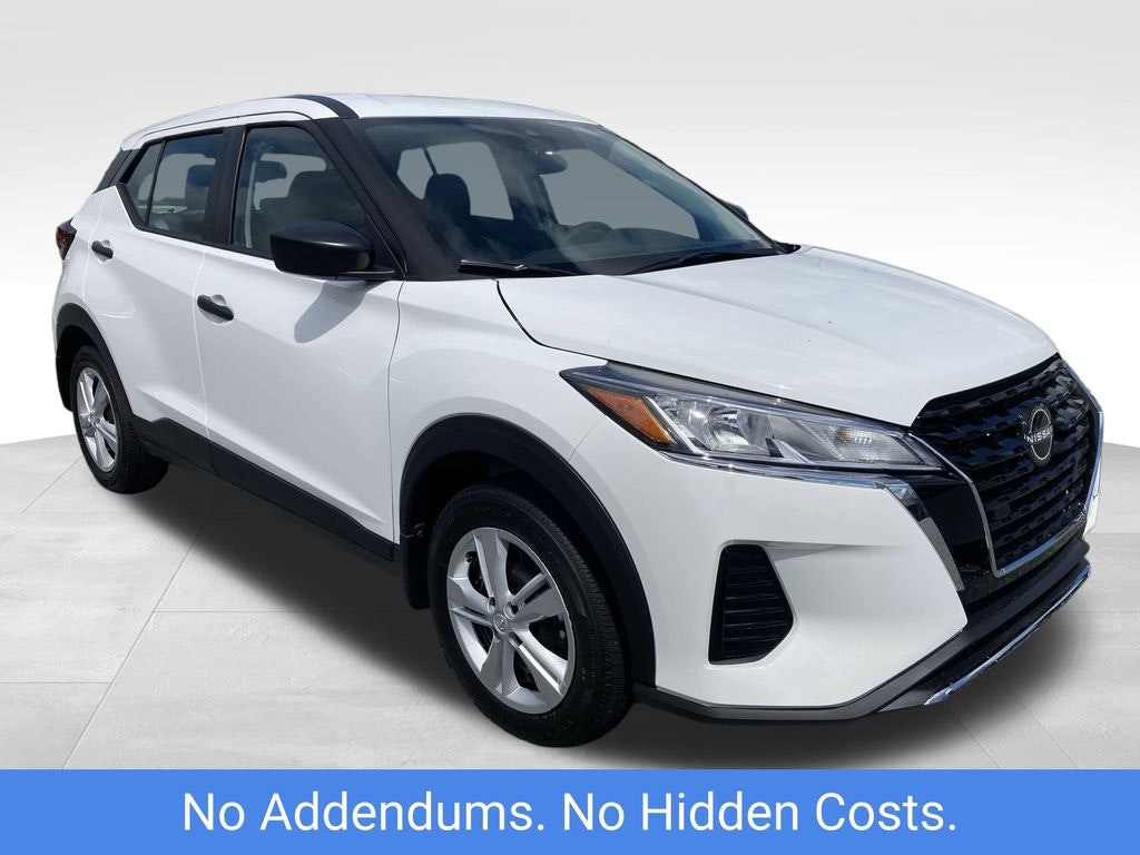 2025 Nissan Kicks S (MN86604) Main Image