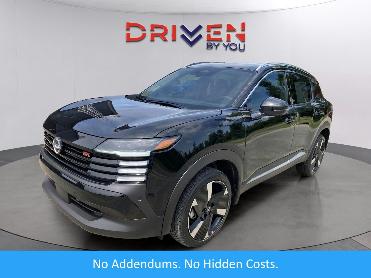 2025 Nissan Kicks SR (MN39739) Main Image