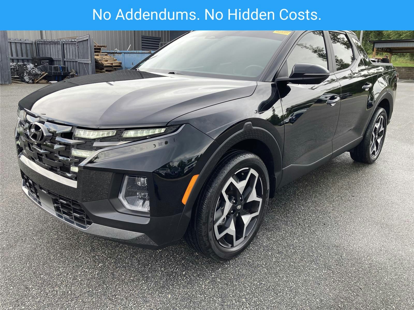 2023 Hyundai Santa Cruz Limited (MN46288A) Main Image
