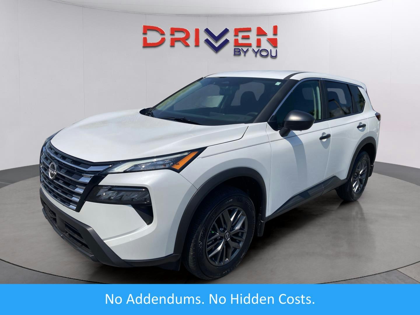 2025 Nissan Rogue S (MN44255) Main Image