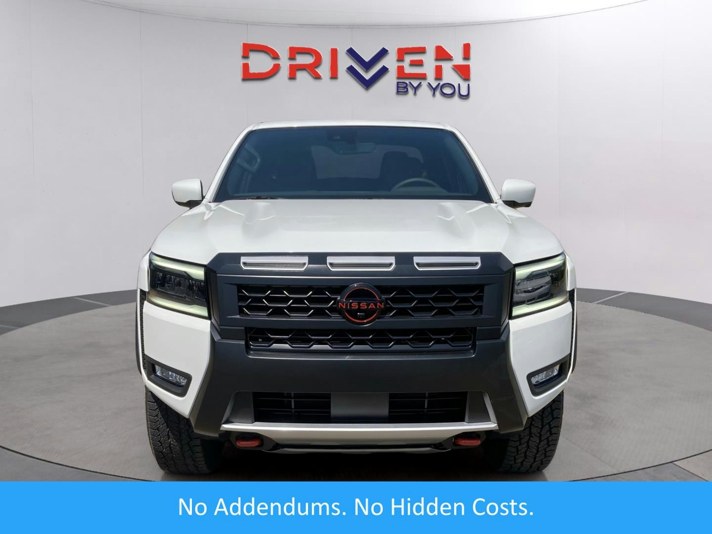 2026 Nissan Frontier PRO-4X (MN02262) Main Image