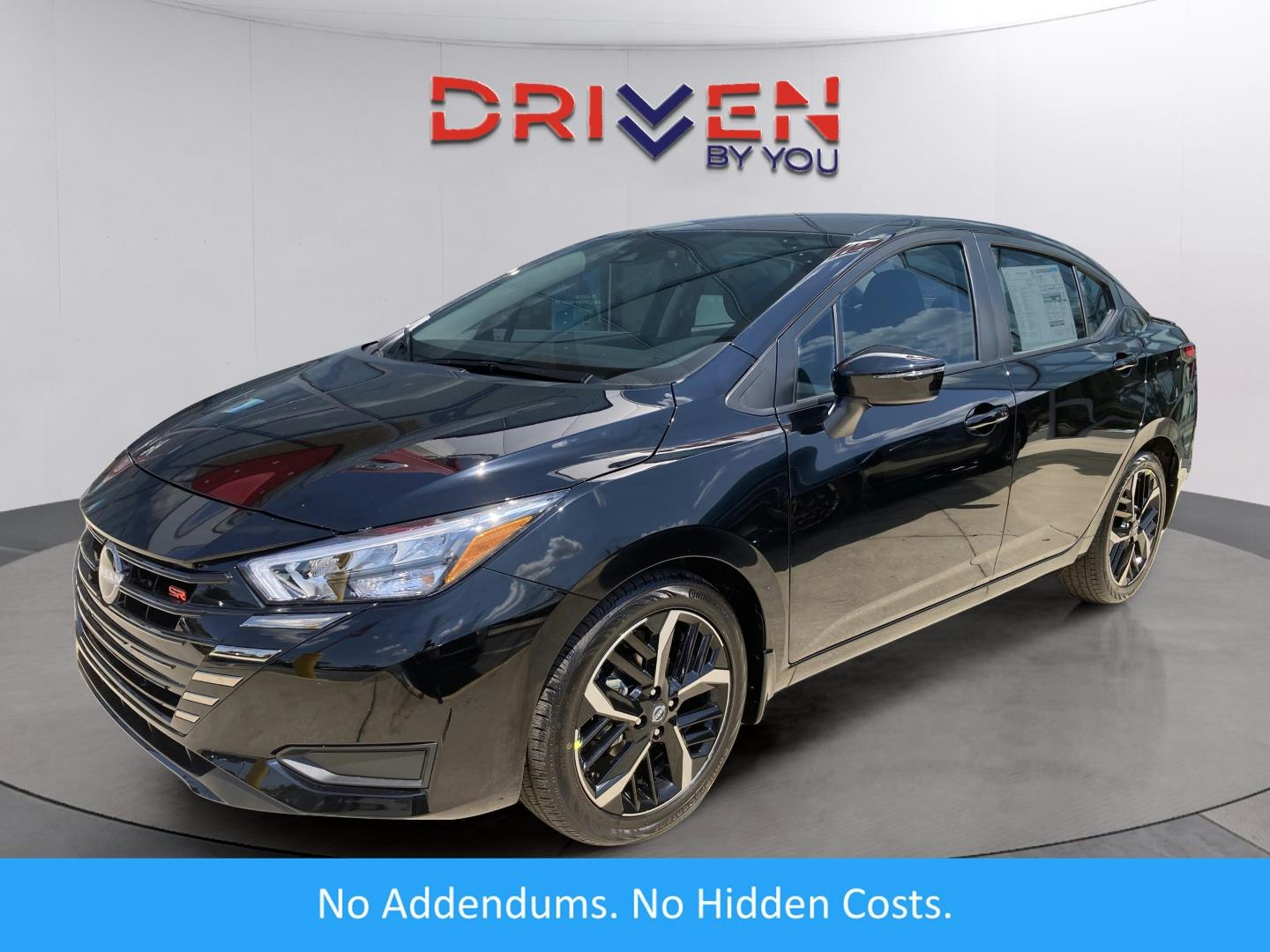 2025 Nissan Versa SR (MN74000) Main Image