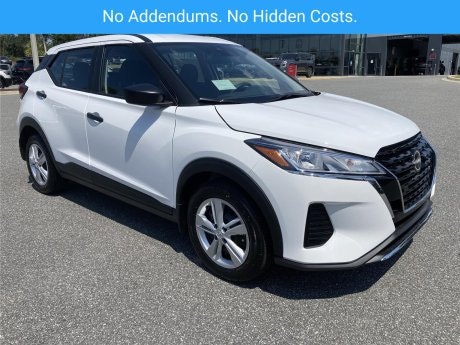 2025 Nissan Kicks Play