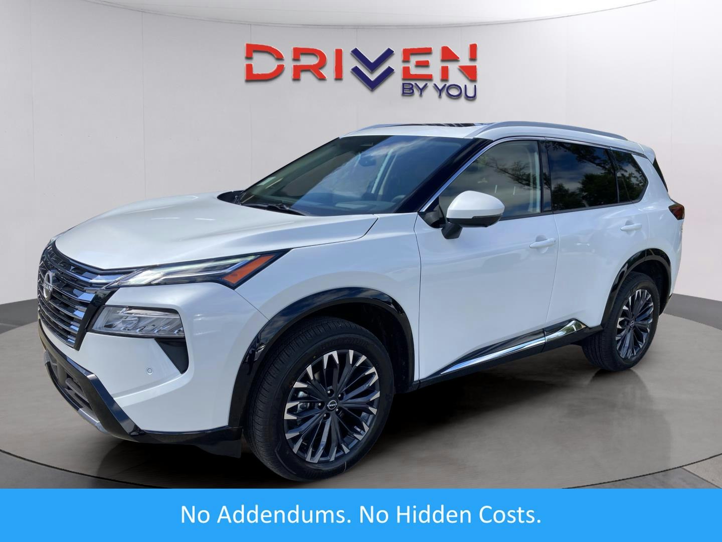 2026 Nissan Rogue Platinum (MN74179) Main Image