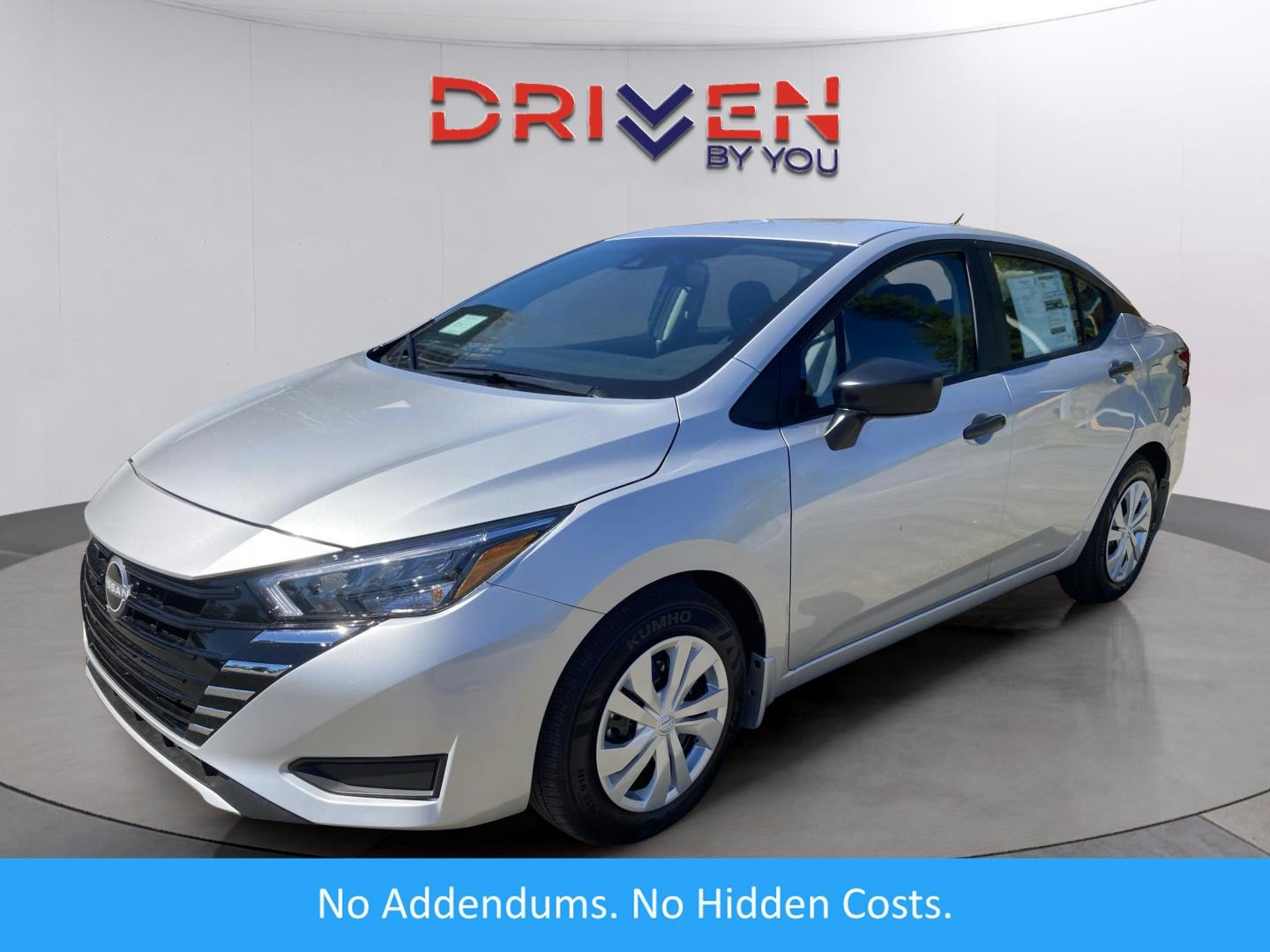 2025 Nissan Versa S (MN79365) Main Image