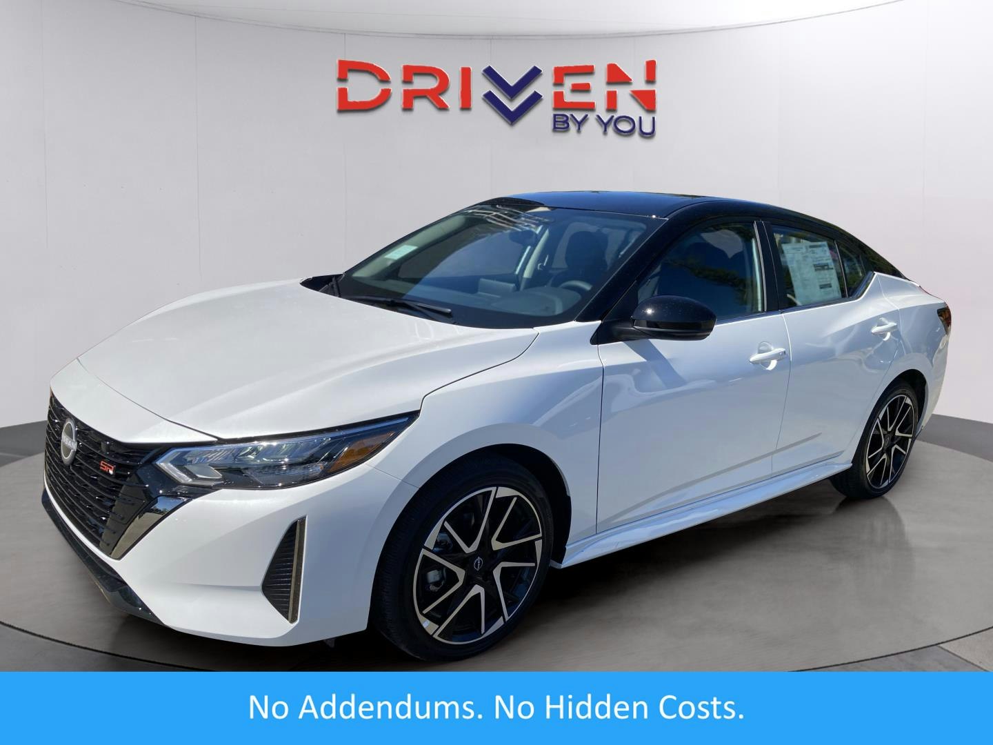 2025 Nissan Sentra SR (MN06370) Main Image