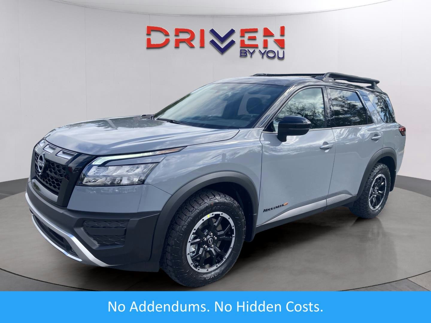 2025 Nissan Pathfinder Rock Creek (MN04154) Main Image