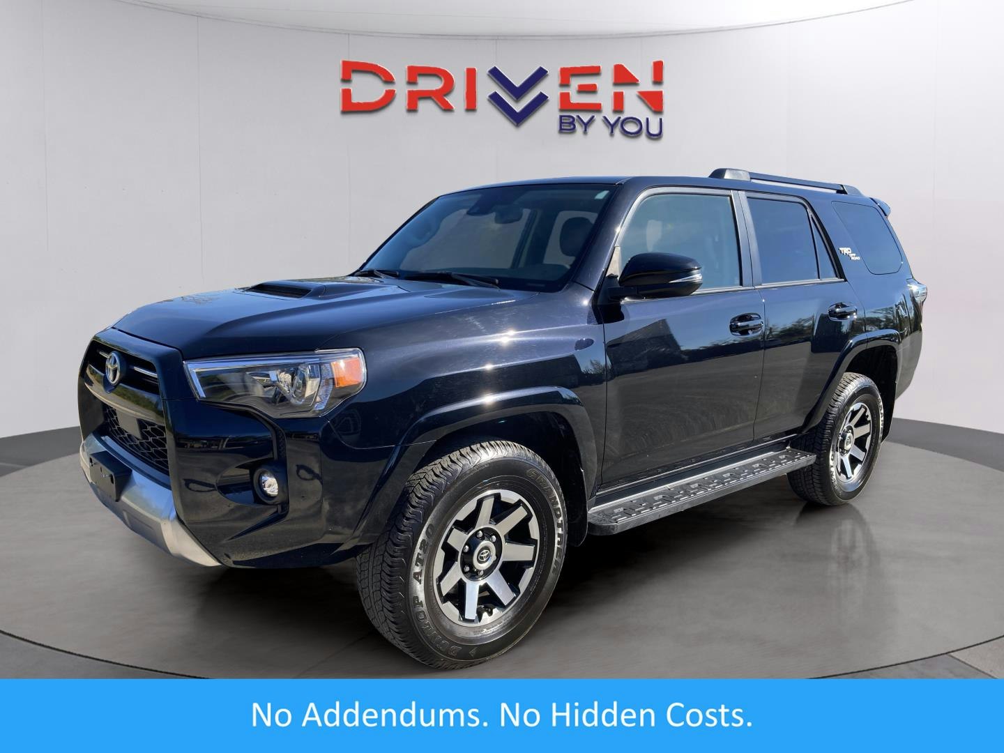 2024 Toyota 4Runner TRD Off Road (MN39814SAW) Main Image