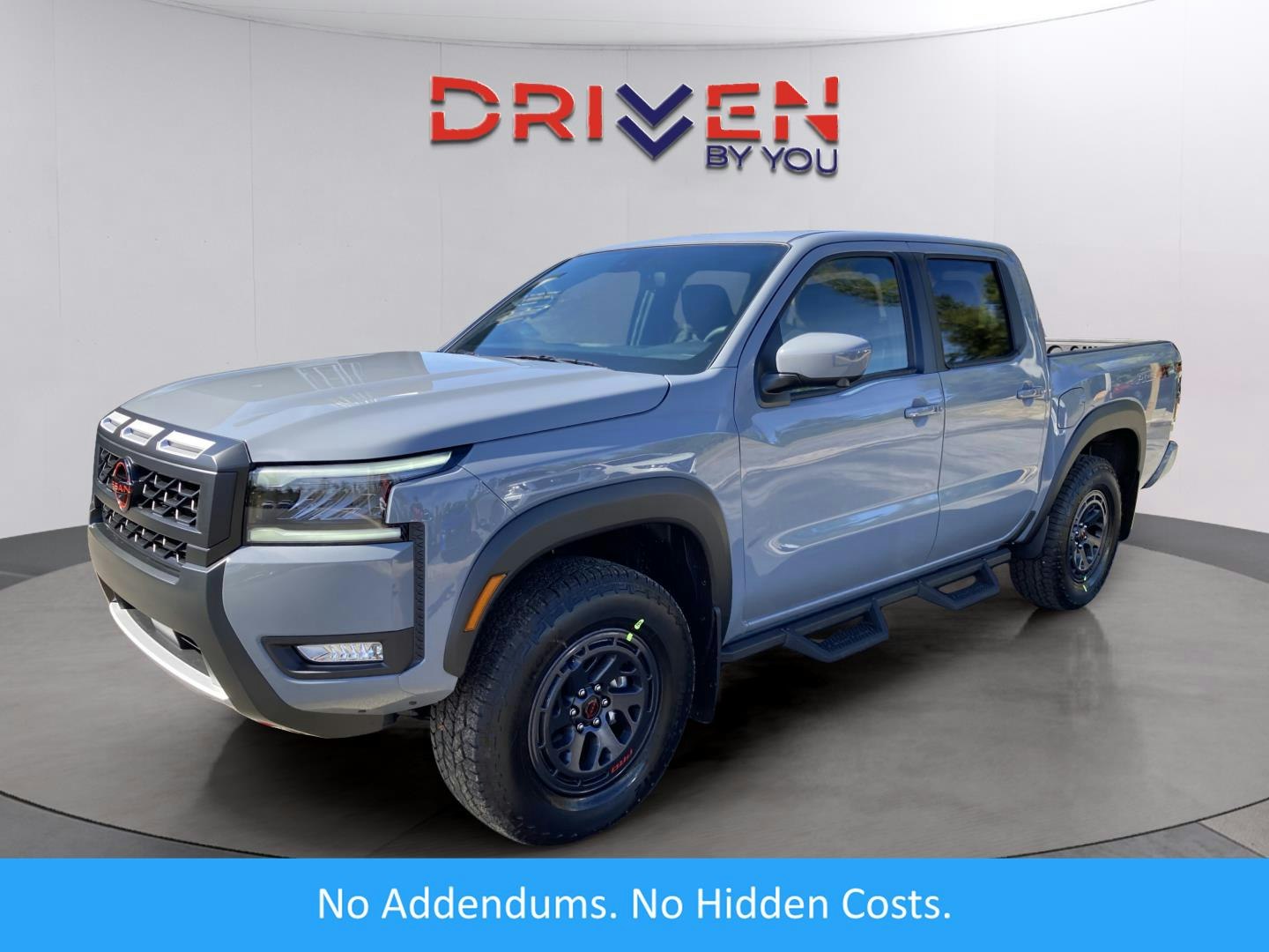 2026 Nissan Frontier PRO-4X (MN20573) Main Image