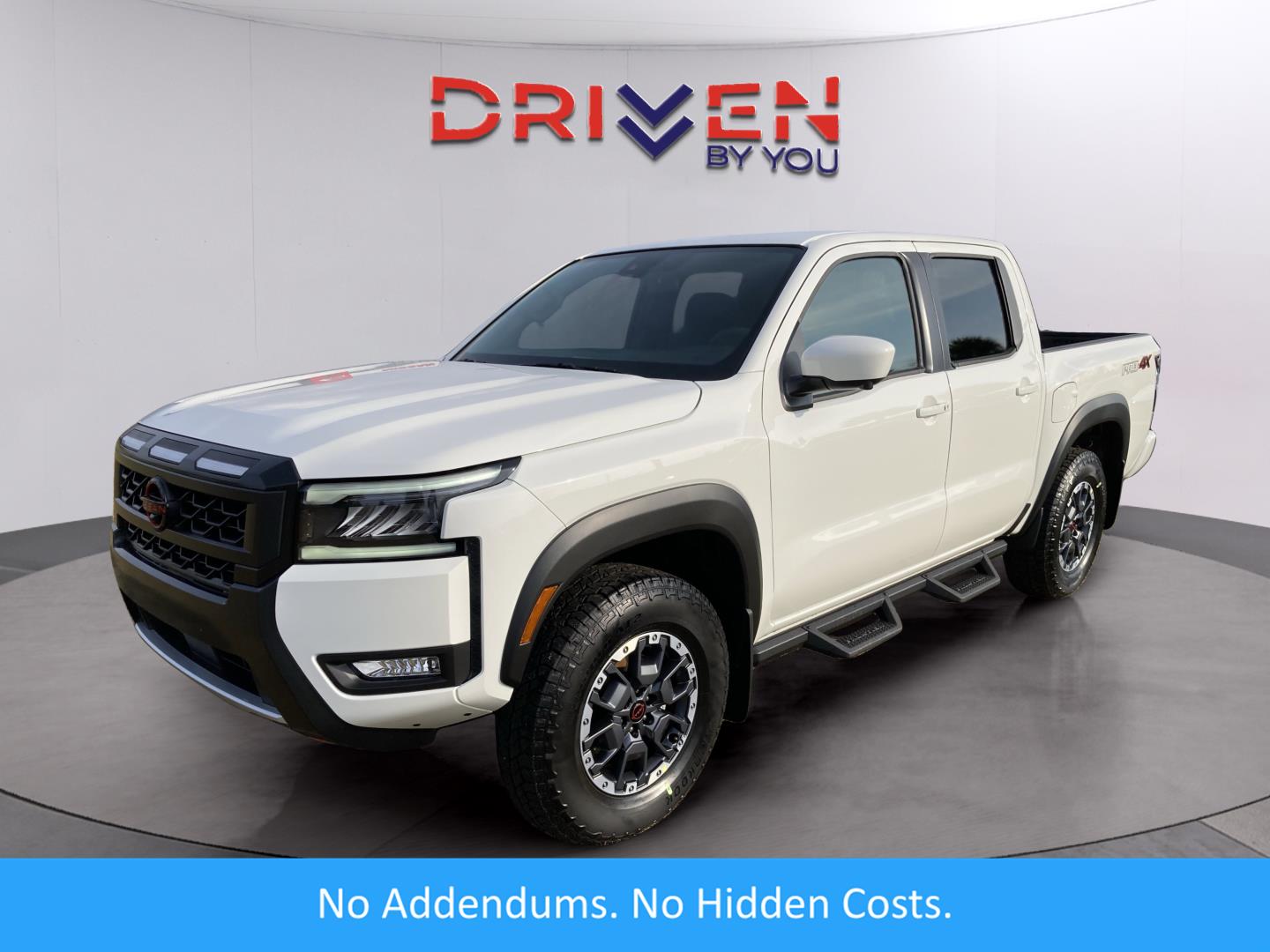 2026 Nissan Frontier PRO-4X (MN29891) Main Image