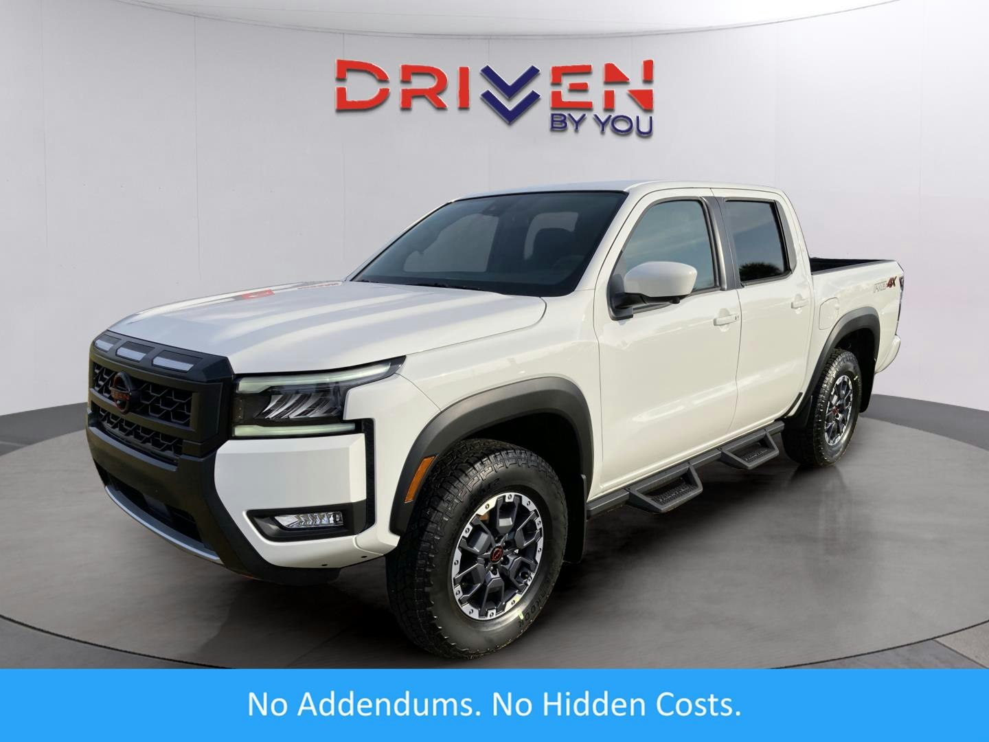 2026 Nissan Frontier PRO-4X (MN29891) Main Image