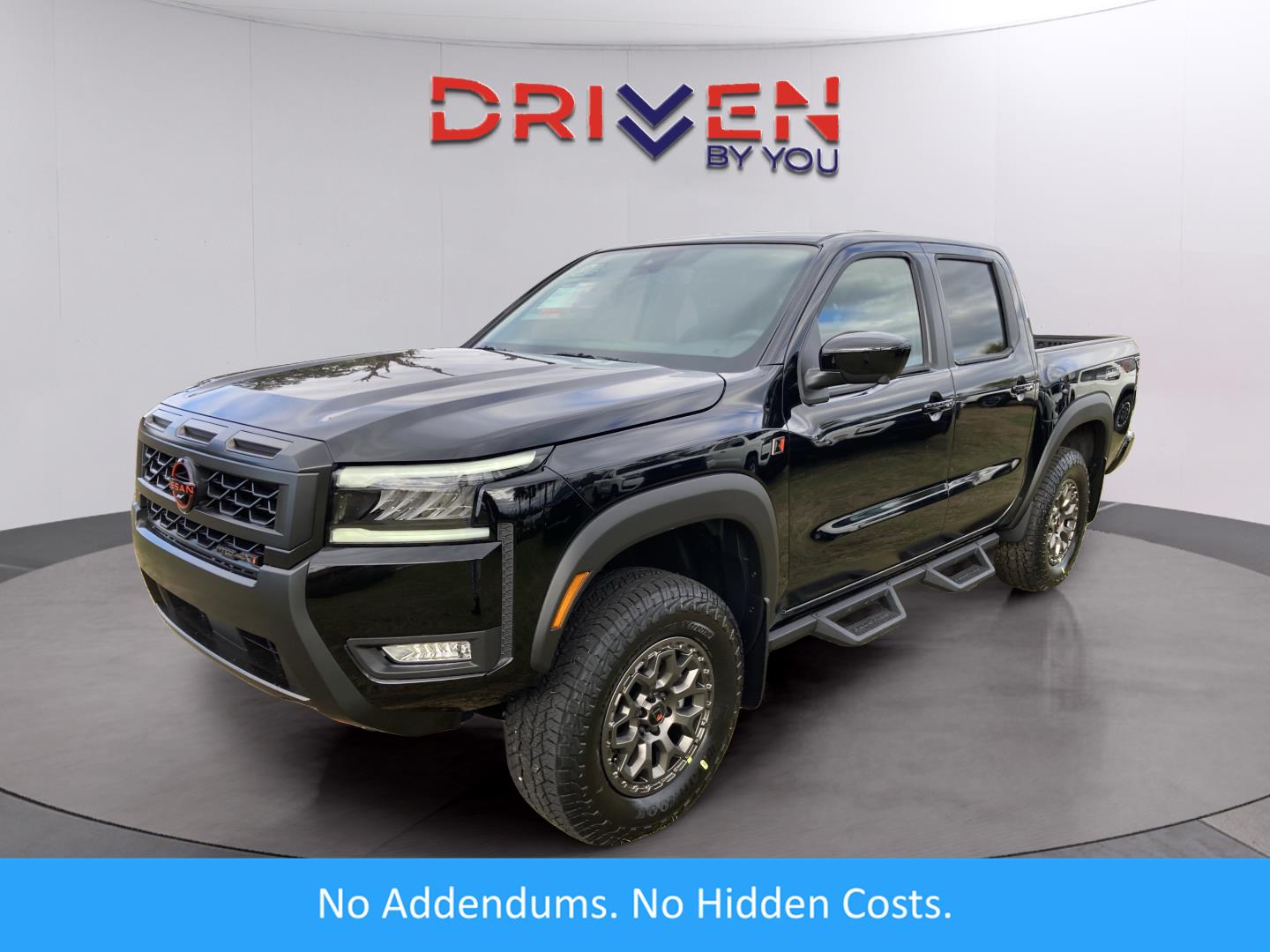 2026 Nissan Frontier PRO-4X w/R Package (MN31663) Main Image