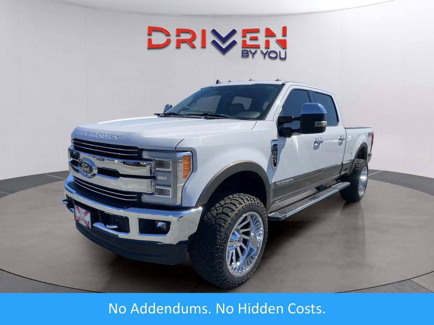 2019 Ford Super Duty F-250 SRW LARIAT (MG53591T) Main Image
