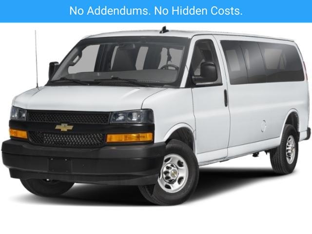2025 Chevrolet Express Passenger LT (MG68117) Main Image