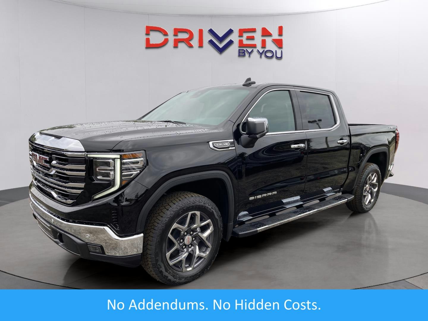 2026 GMC Sierra 1500 SLT (MG92479) Main Image