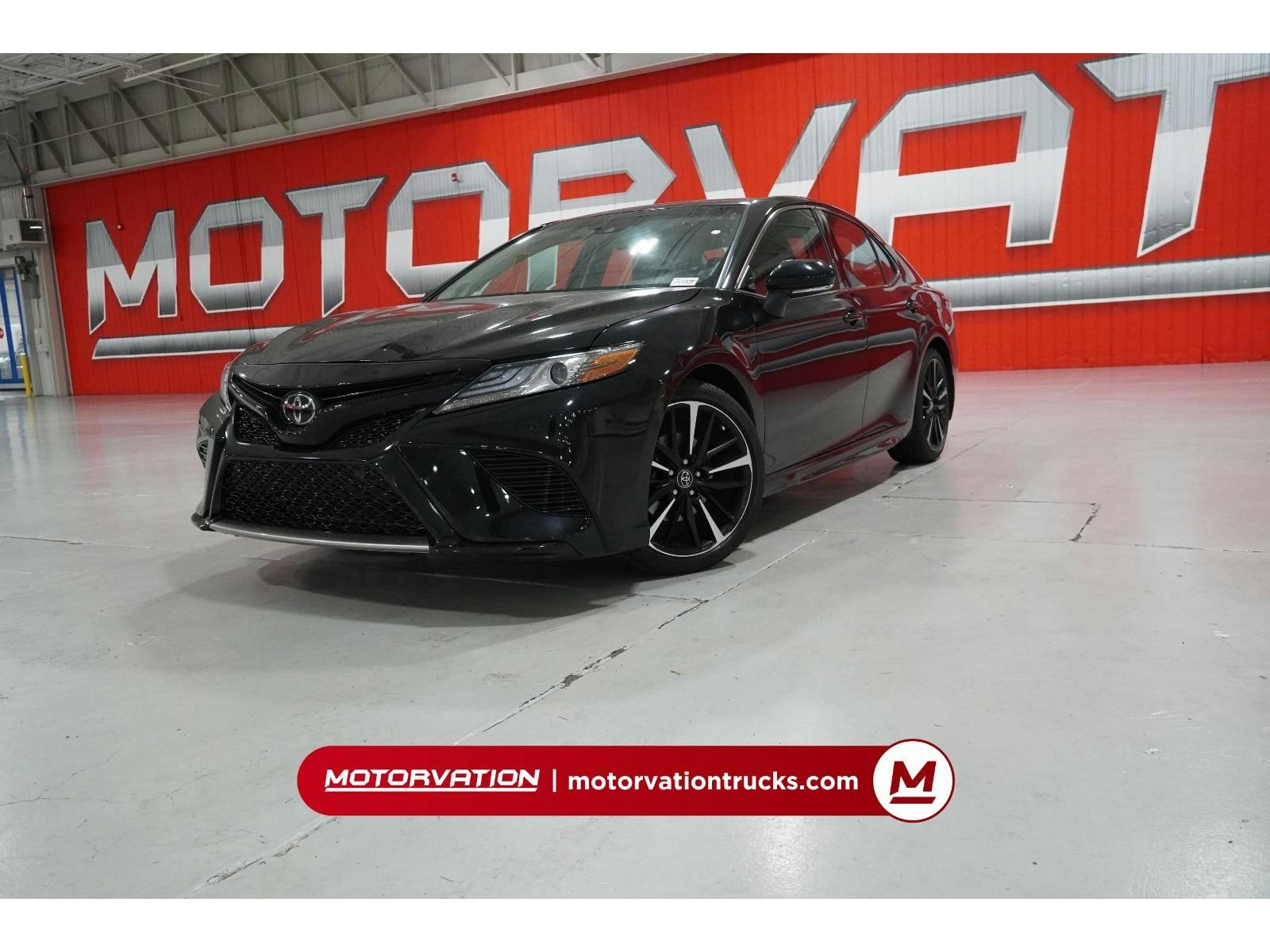 2018 Toyota Camry XSE (7055) Main Image