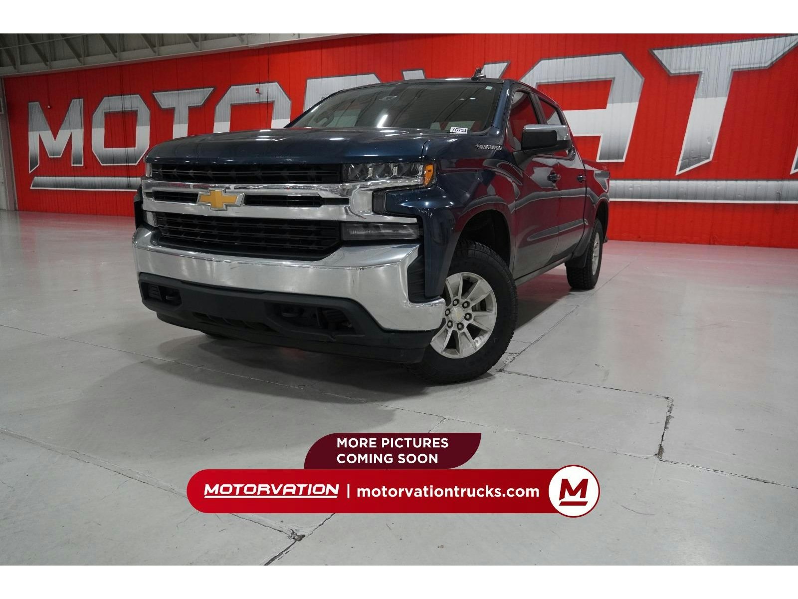 2020 Chevrolet Silverado 1500 LT (7075A) Main Image