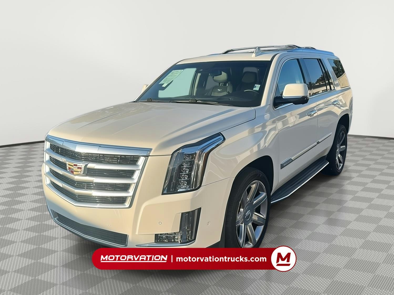 2017 Cadillac Escalade Luxury (7168) Main Image