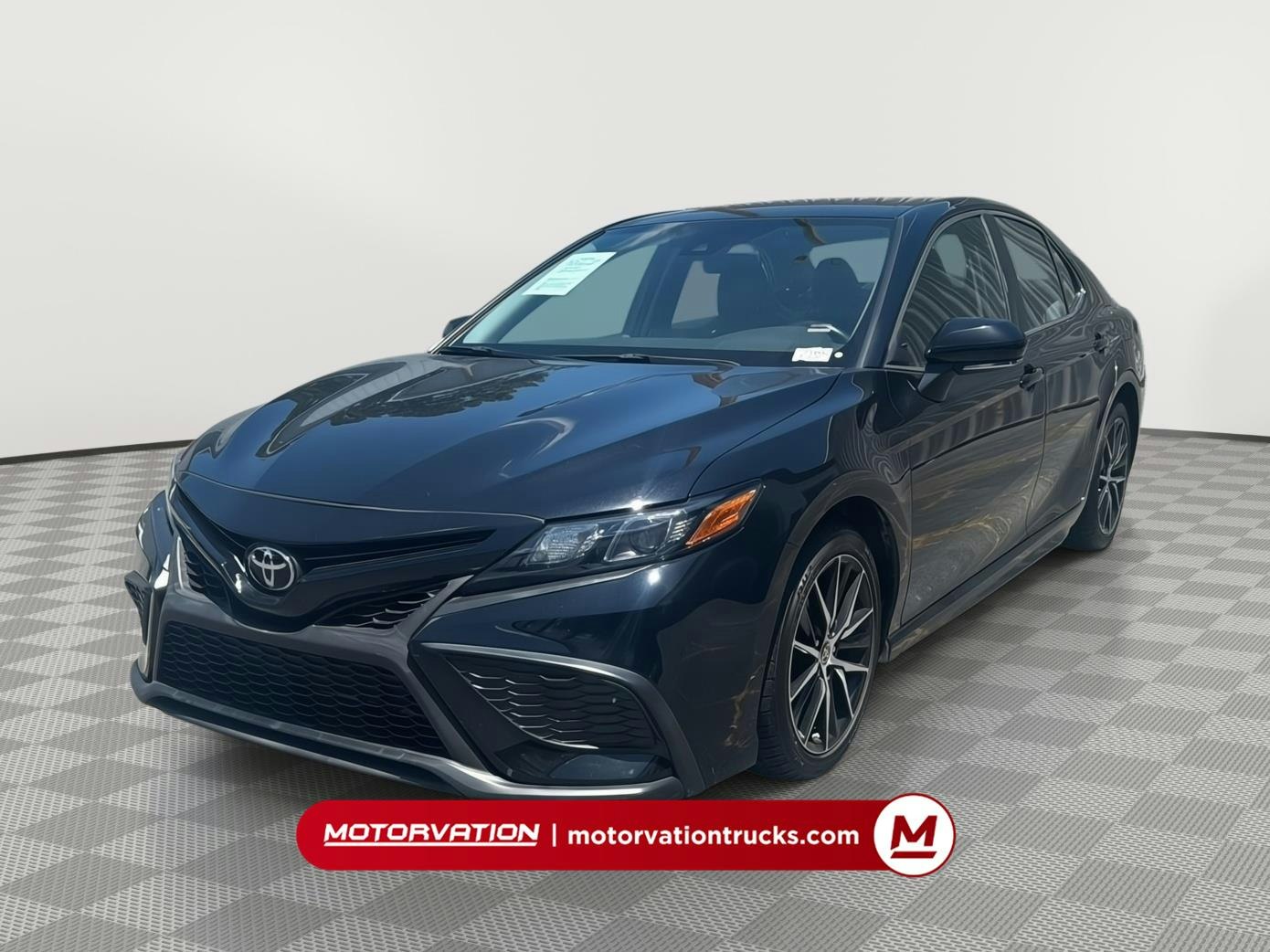 2023 Toyota Camry SE (7205) Main Image