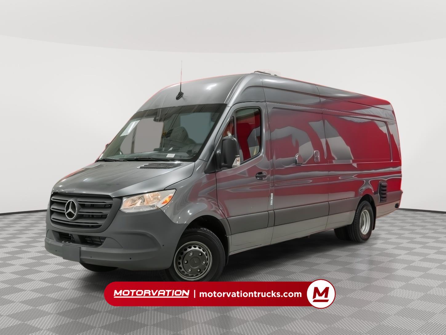 2022 Mercedes-Benz Sprinter Cargo Van (6524) Main Image