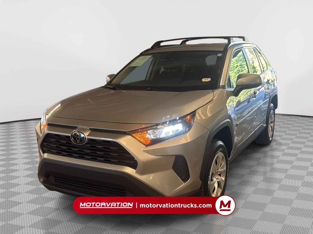 2019 Toyota RAV4 LE (7493) Main Image