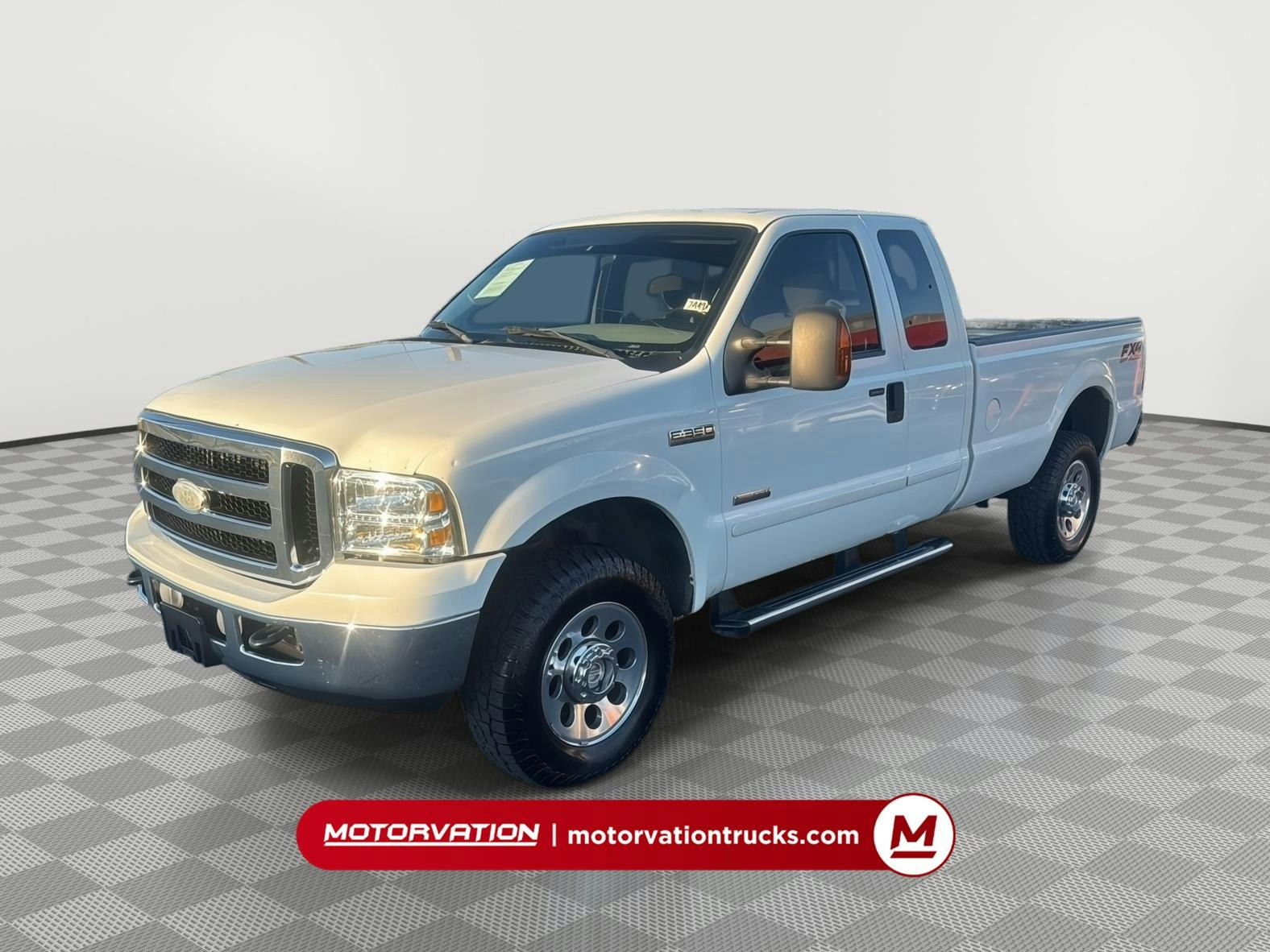 2006 Ford Super Duty F-350 SRW XLT (7449A) Main Image