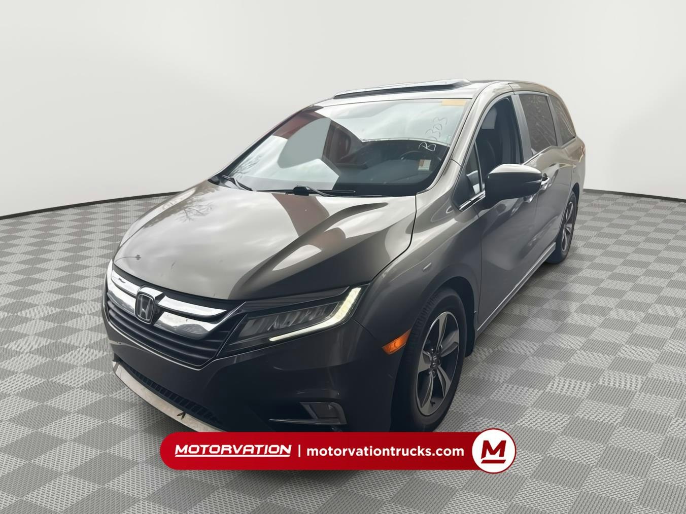 2018 Honda Odyssey Touring (7652) Main Image