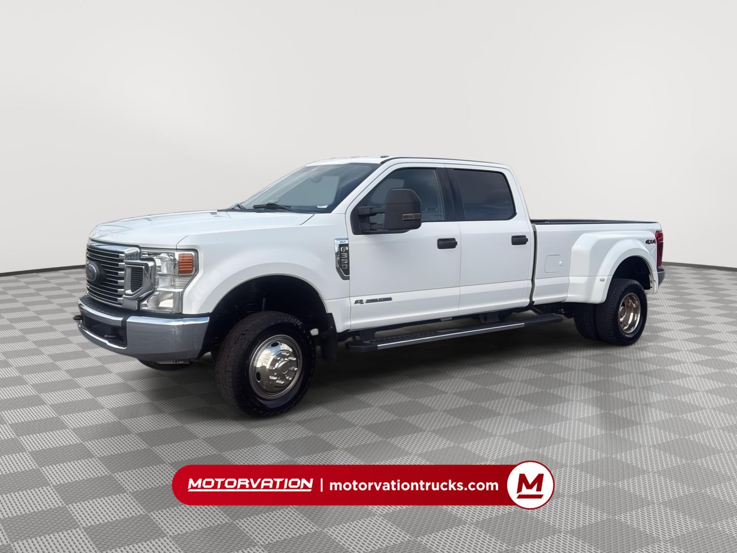 2021 Ford Super Duty F-350 DRW XLT (7864) Main Image