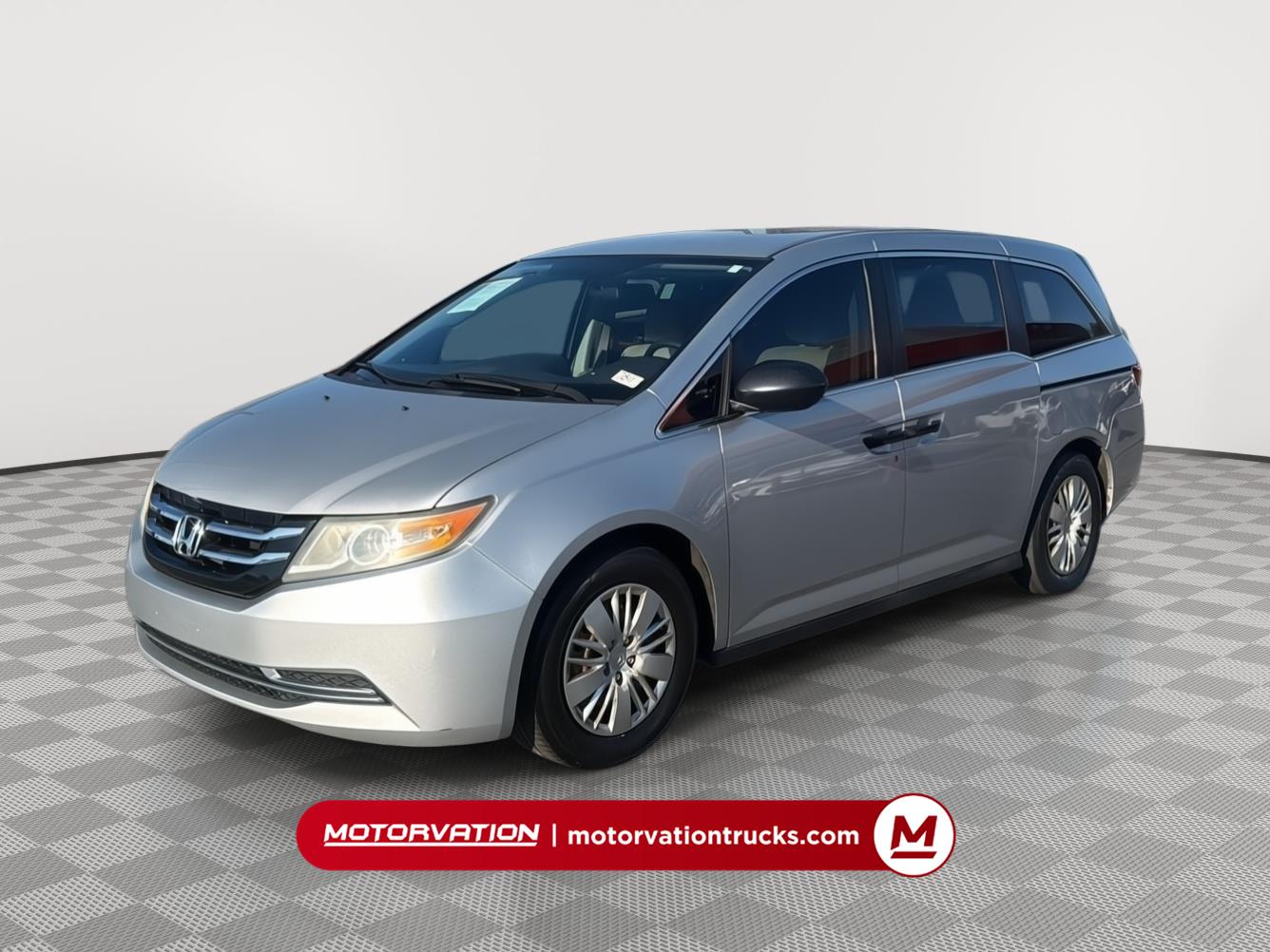 2015 Honda Odyssey LX (7811) Main Image