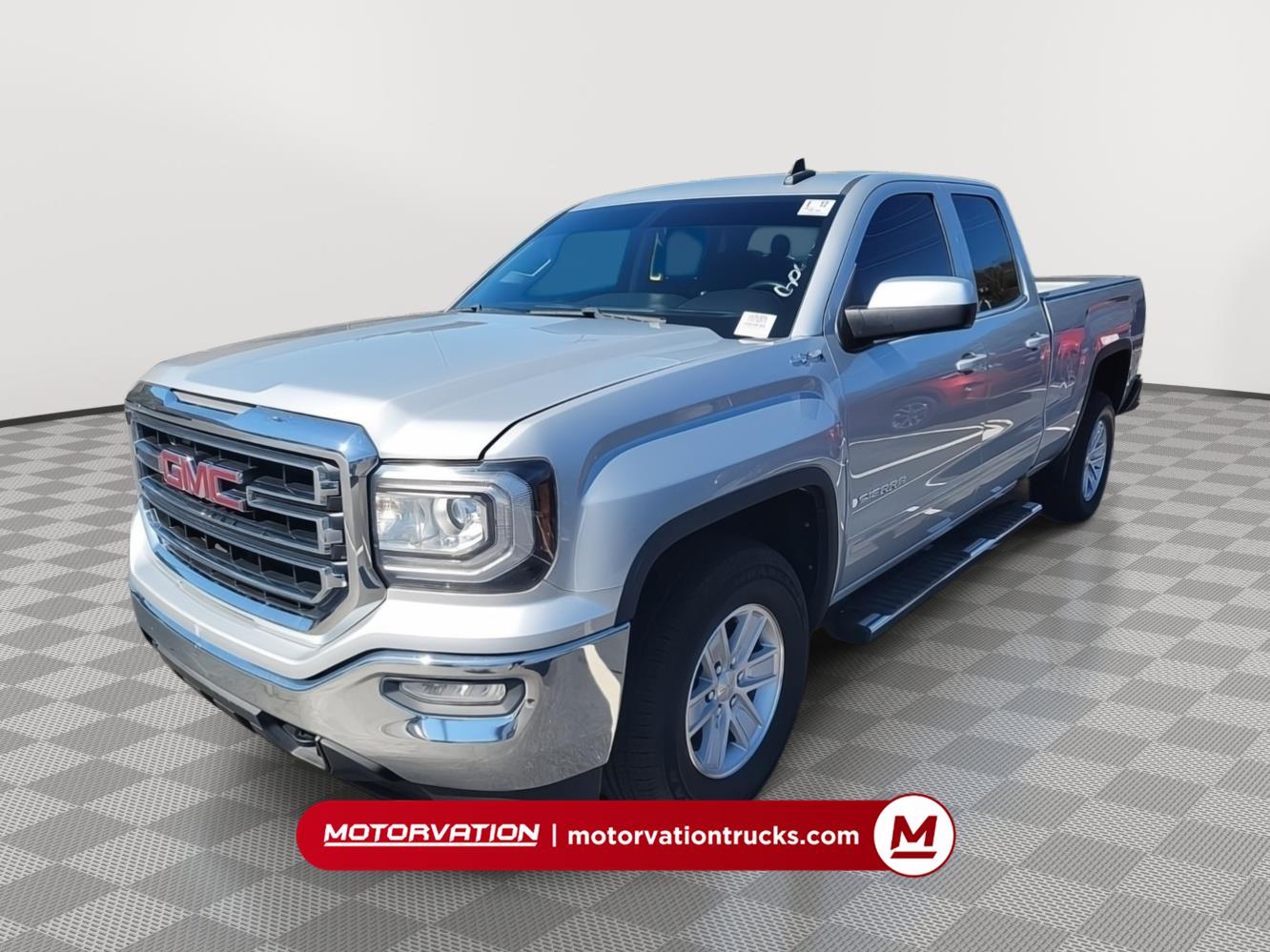 2017 GMC Sierra 1500 SLE (7984) Main Image