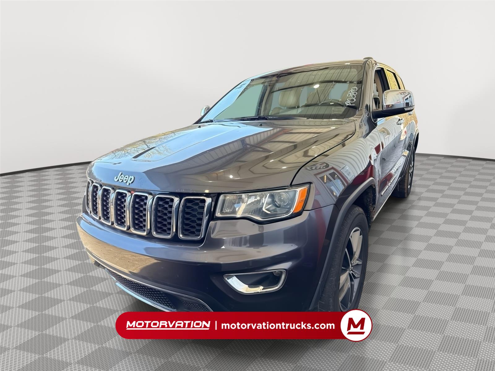 2018 Jeep Grand Cherokee Limited (AAA8) Main Image