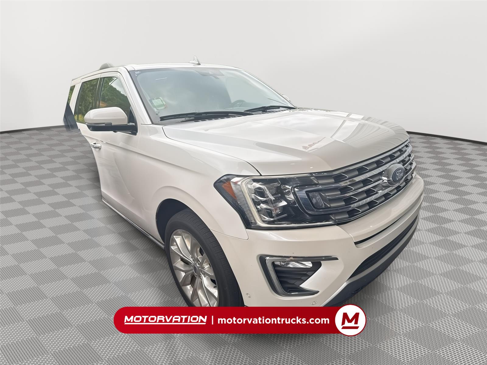2019 Ford Expedition Max Limited (8191) Main Image
