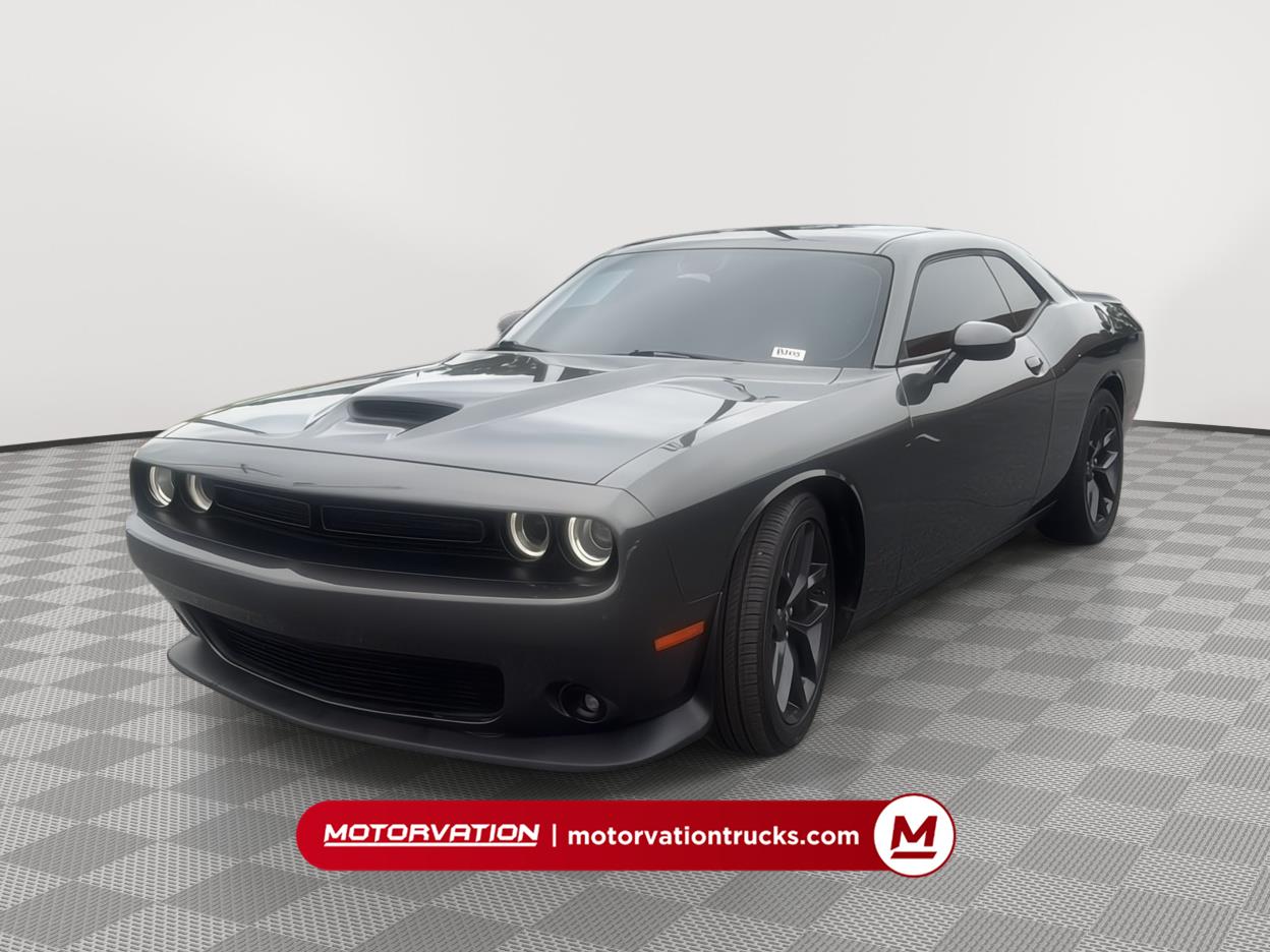 2021 Dodge Challenger GT Auto's photo