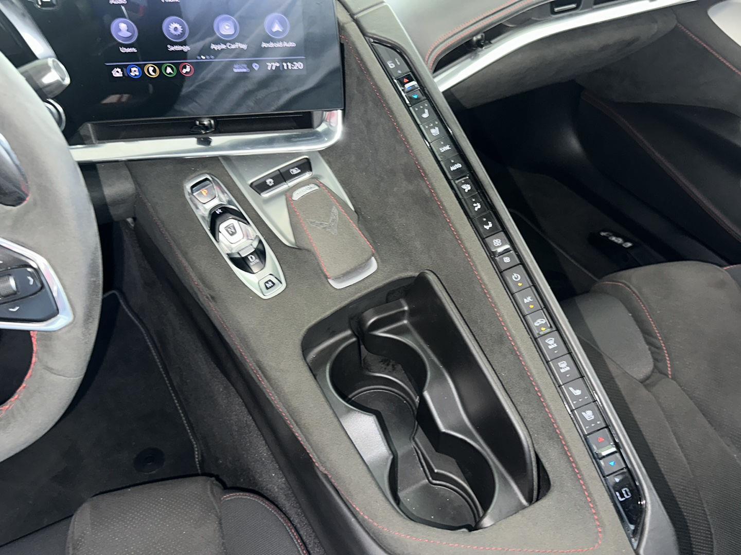 2020 Chevrolet Corvette 3LT - Photo 38