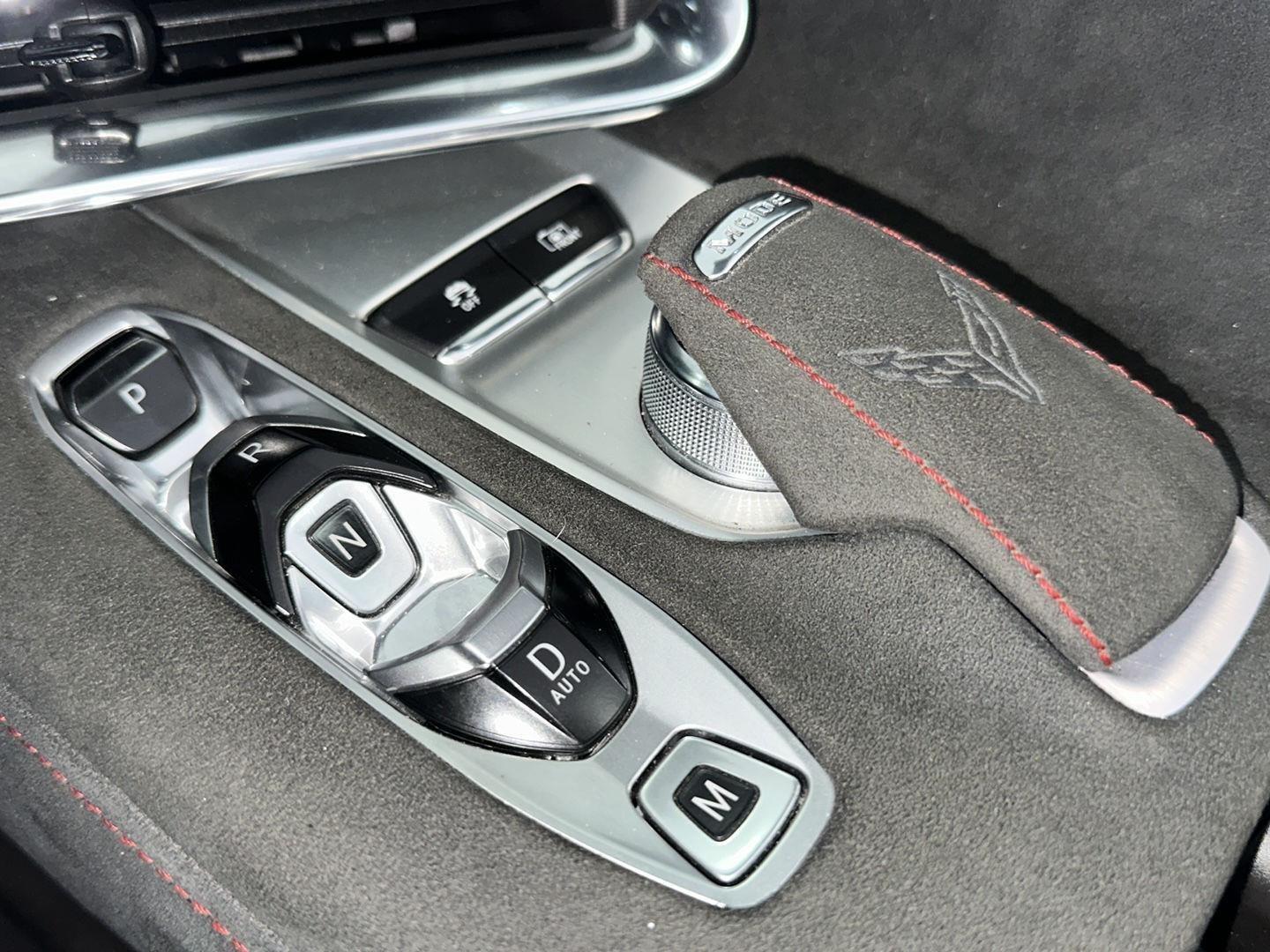 2020 Chevrolet Corvette 3LT - Photo 42