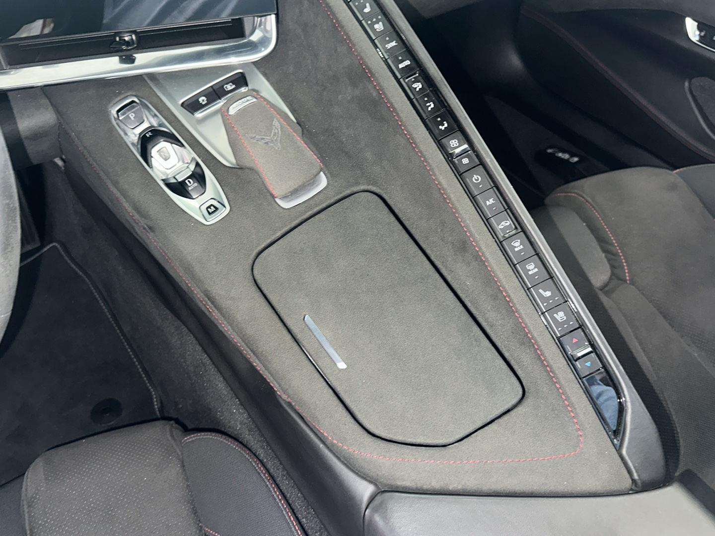 2020 Chevrolet Corvette 3LT - Photo 43