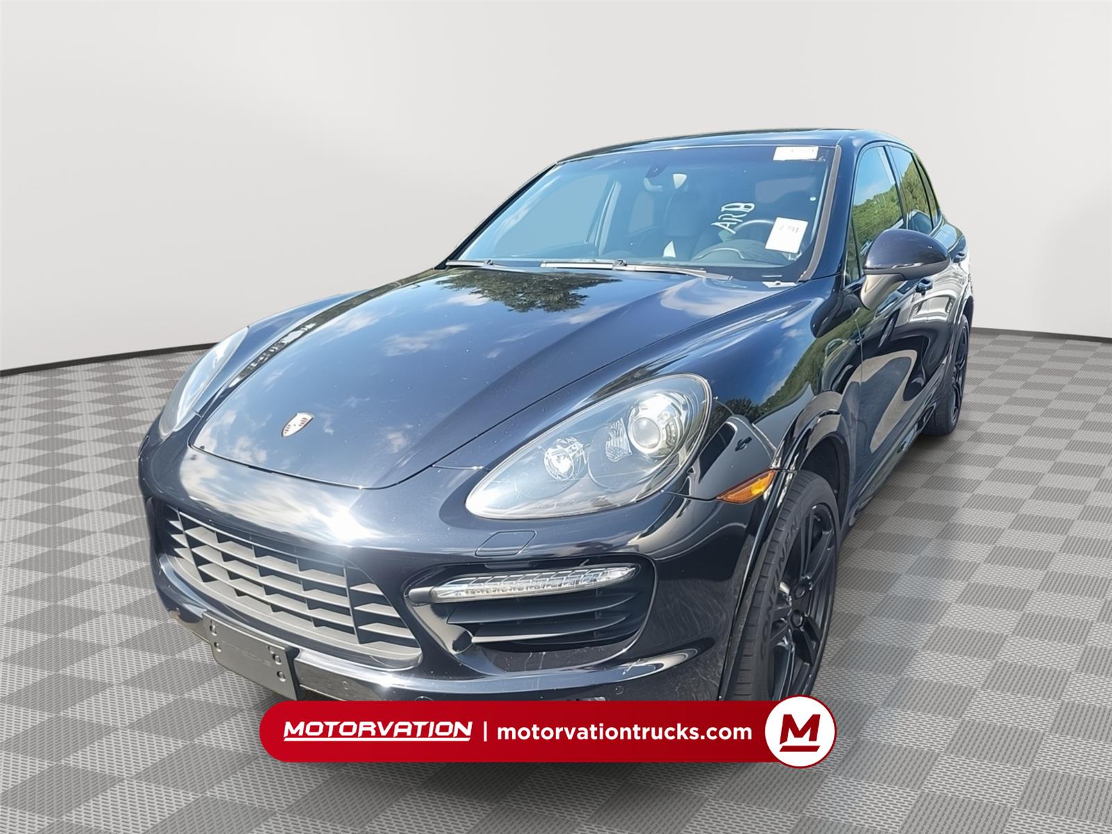 2013 Porsche Cayenne GTS (8416) Main Image