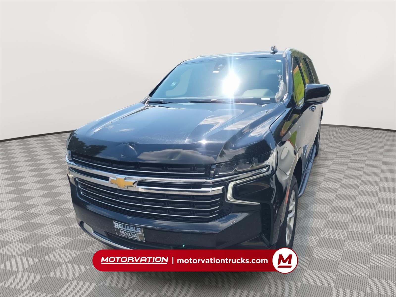 2021 Chevrolet Suburban LT (8561) Main Image