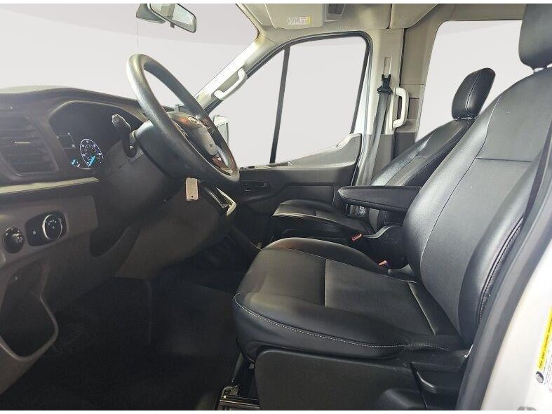 2020 Ford Transit Passenger Van XL - Photo 9