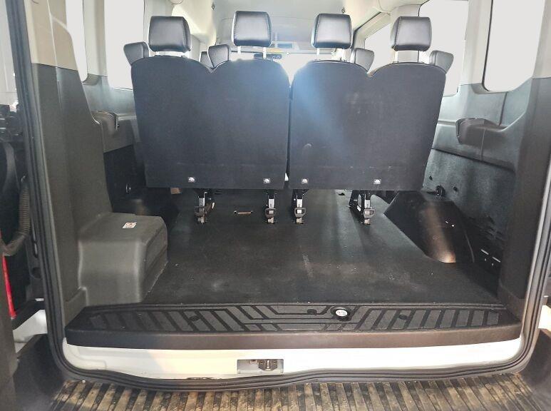 2020 Ford Transit Passenger Van XL - Photo 10